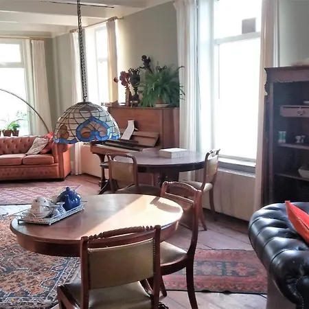 Waalzicht Bed & Breakfast 3*